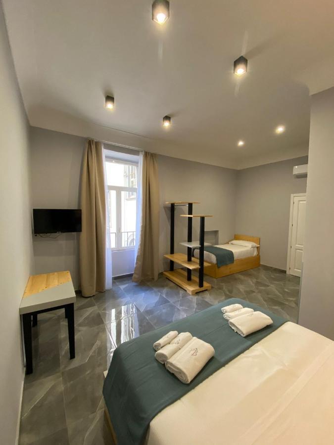 Hotel Be Italian Flat Sanfelice Neapel Exterior foto