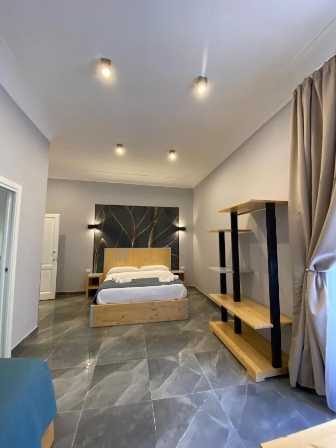 Hotel Be Italian Flat Sanfelice Neapel Exterior foto