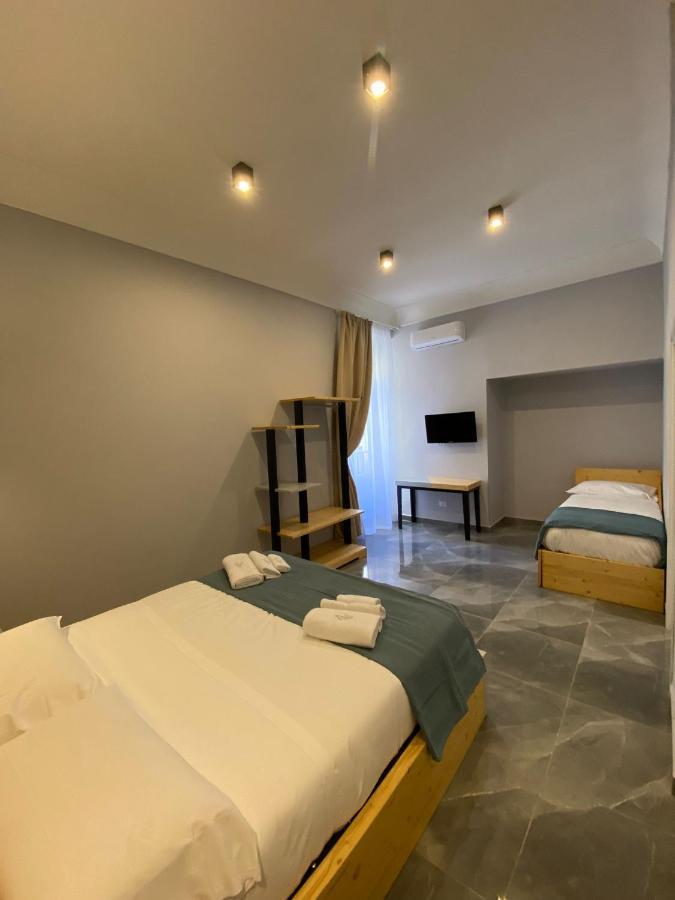 Hotel Be Italian Flat Sanfelice Neapel Exterior foto