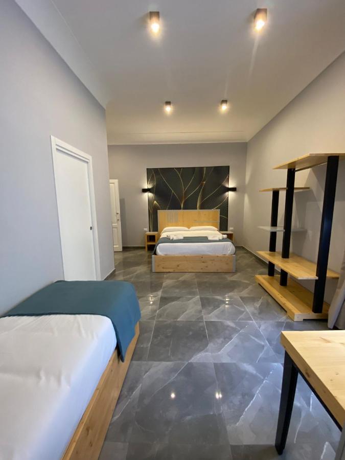 Hotel Be Italian Flat Sanfelice Neapel Exterior foto