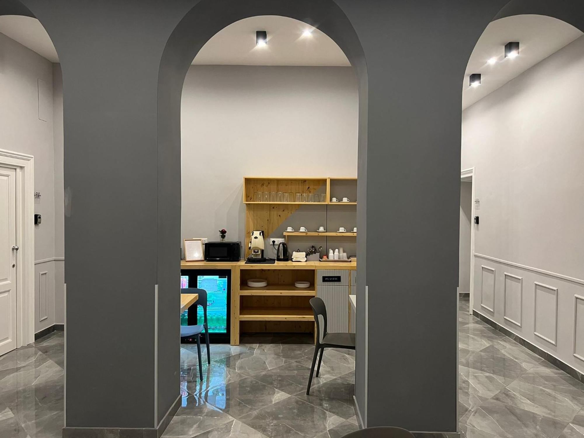 Hotel Be Italian Flat Sanfelice Neapel Exterior foto